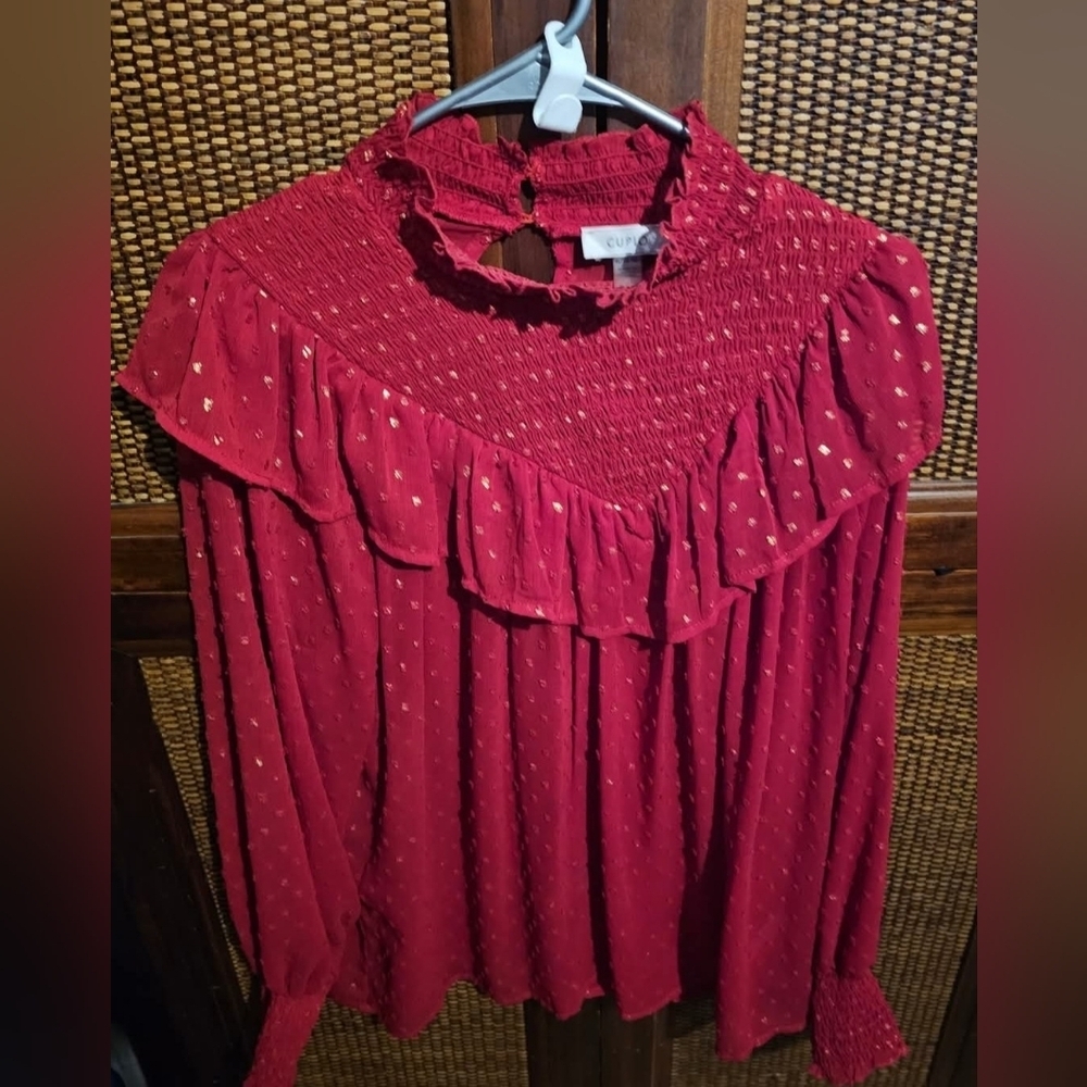 CUPIO XL Worn Once Red Smocked Long Sleeve Blouse
